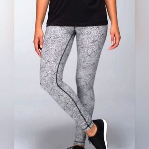 LULULEMON Wunder Under Plush Petal leggings